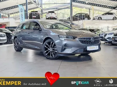 Gebraucht Opel Insignia Business 174 PS (127 kW) 2022 Grau Kombi