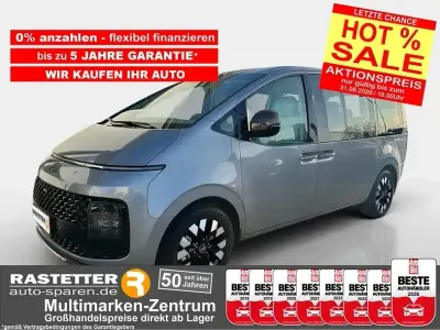 Neu Hyundai Staria Signature 225 PS (165 kW) 2025 Shimmering silver Van / Kleinbus