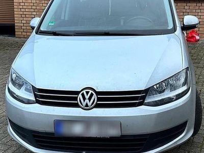 Gebraucht VW Sharan 140 PS (102 kW) 2014 Silber Van / Kleinbus