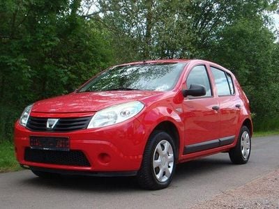 Gebraucht Dacia Sandero Ambiance 75 PS (55 kW) 2009 Rot Kleinwagen