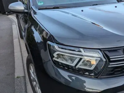 Gebraucht Dacia Duster Expression 101 PS (74 kW) 2024 Grau SUV