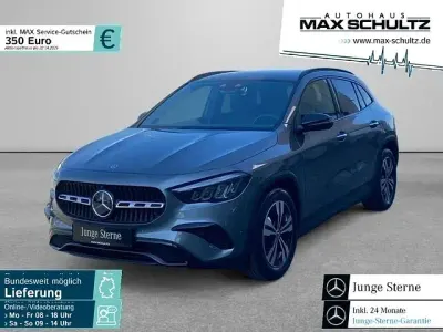 Gebraucht Mercedes GLA200 Night 163 PS (119 kW) 2023 Andere SUV