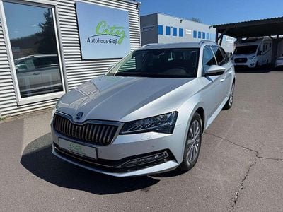 Gebraucht Skoda Superb Style 150 PS (110 kW) 2023 Silber Limousine