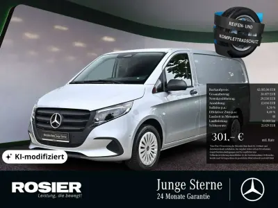 Gebraucht Mercedes Vito 163 PS (119 kW) 2025 Silber / hightechsilber Van