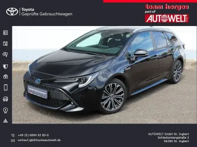 Gebraucht Toyota Corolla Team 122 PS (89 kW) 2021 Schwarz Kombi