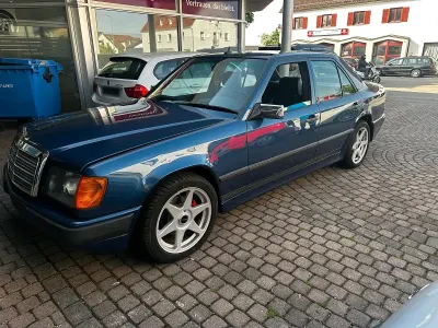 Gebraucht Mercedes E300 1988 Blau Limousine