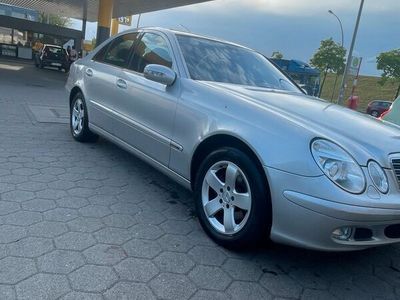 gebraucht Mercedes E220 