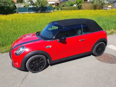 Gebraucht Mini Cooper D Cabriolet 116 PS (85 kW) 2019 Rot Cabrio