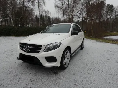 Gebraucht Mercedes GLE350 252 PS (185 kW) 2015 Weiß SUV