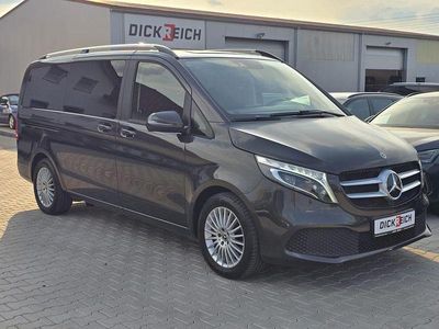 Mercedes V220