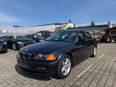 BMW 323