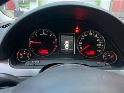 Gebraucht Audi A4 170 PS (125 kW) 2005 Grau Limousine