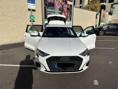Gebraucht Audi A3 Sportback 150 PS (110 kW) 2023 Weiß Kleinwagen