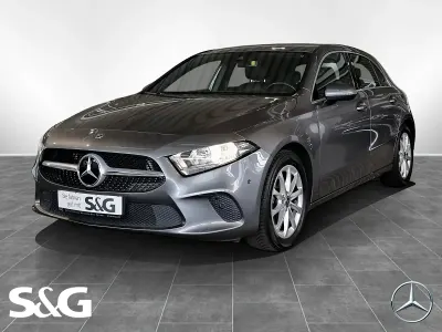 Gebraucht Mercedes A220 Progressive 190 PS (139 kW) 2019 Mountain grau metallic Limousine