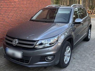 Second-hand VW Tiguan 140 CP (102 kW) 2012 Gri SUV