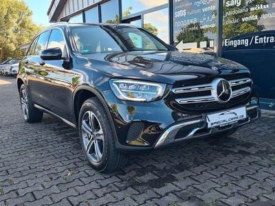 Mercedes GLC300e
