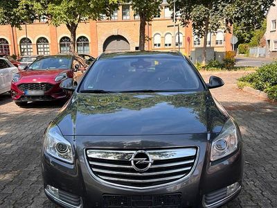 Gebraucht Opel Insignia 160 PS (117 kW) 2012 Grau Kombi