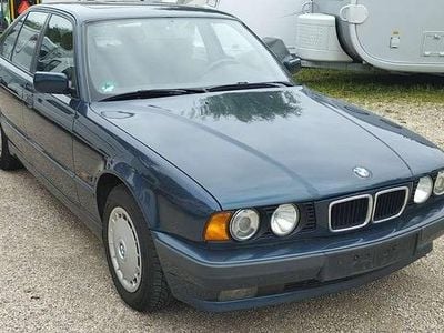 Gebraucht BMW 518 Executive 116 PS (85 kW) 1994 Sorrentblau Limousine