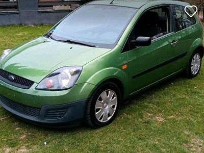 Second-hand Ford Fiesta 70 CP (51 kW) 2005 Hatchback