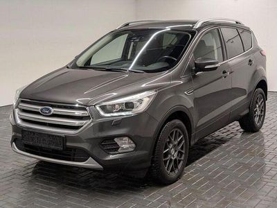 Gebraucht Ford Kuga Titanium 150 PS (110 kW) 2018 Magneticgraumet. SUV