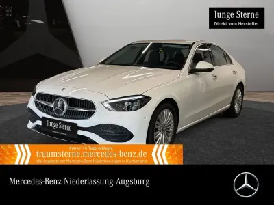 Gebraucht Mercedes C200 Avantgarde 163 PS (119 kW) 2025 Polarweiß Limousine