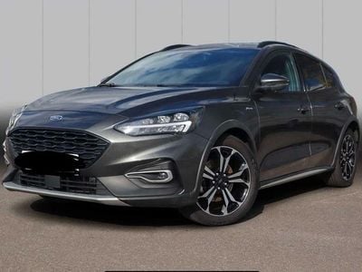 Grau Gebraucht 2019 Ford Focus Active Limousine | 13.400 € (Fairer Preis)