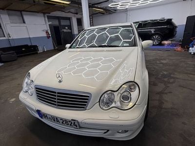 Mercedes 280