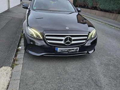 Gebraucht Mercedes E220 Avantgarde 194 PS (142 kW) 2017 Schwarz Kombi