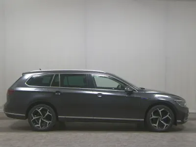 Gebraucht VW Passat GTE 218 PS (160 kW) 2020 Grau Kombi
