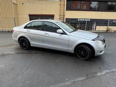 Gebraucht Mercedes C180 156 PS (114 kW) 2007 Silber Limousine