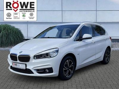 Weiß Gebraucht 2017 BMW 218 Luxury Line Kombi | 16.950 € (Teuer)