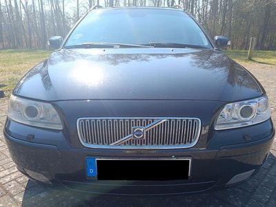 Second-hand Volvo V70 185 CP (136 kW) 2006 Negru Break