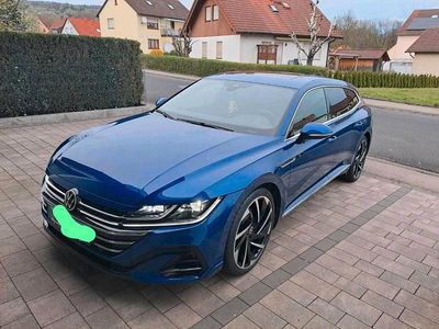 Second-hand VW Arteon R-line 200 CP (147 kW) 2021 Albastru Break