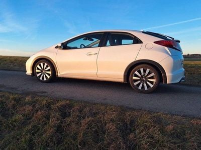 Weiß Gebraucht 2014 Honda Civic Sport Limousine | 7.990 € (Teuer)