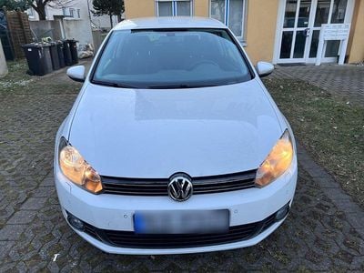 Gebraucht VW Golf VI Comfortline 122 PS (89 kW) 2010 Weiß Kleinwagen
