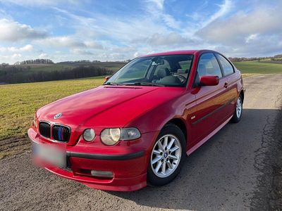 Gebraucht BMW 316 116 PS (85 kW) 2002 Rot Coupé