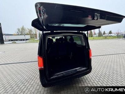 Usata Mercedes V300 Avantgarde 237 CV (174 kW) 2022 Nero Monovolume