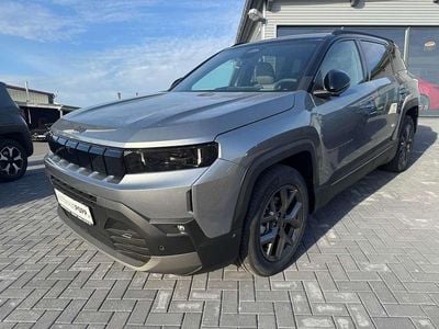 Neu Jeep Compass 145 PS (106 kW) 2025 Yosemite grey/dach in schwarz SUV