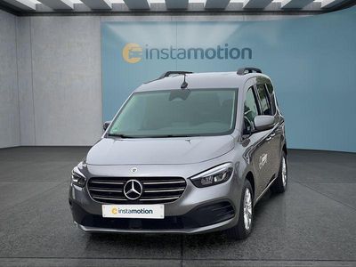 Gebraucht Mercedes T180 116 PS (85 kW) 2025 Grau Van / Kleinbus