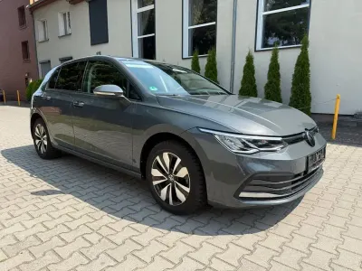 Gebraucht VW Golf VIII Move 150 PS (110 kW) 2023 Grau Limousine