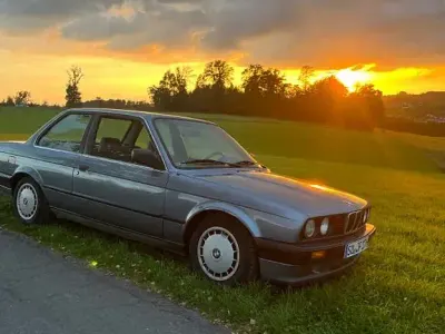 Gebraucht BMW 316 102 PS (75 kW) 1989 Blau Coupé