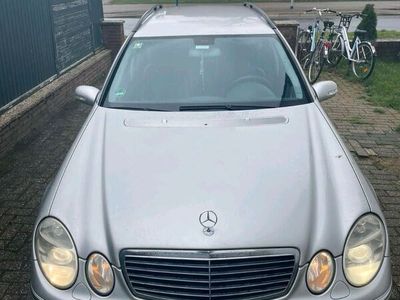 gebraucht Mercedes E220 