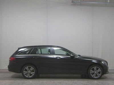 Mercedes C200