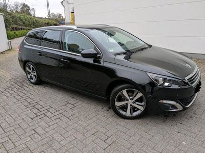 gebraucht Peugeot 308 SW Allure BlueHDi