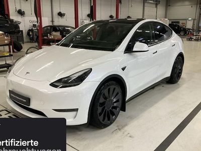 Weiß Gebraucht 2022 Tesla Model Y Performance SUV | 37.600 € (Fairer Preis)