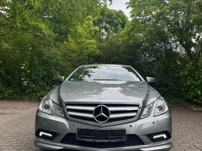 Gebraucht Mercedes E350 231 PS (169 kW) 2011 Grau Coupé