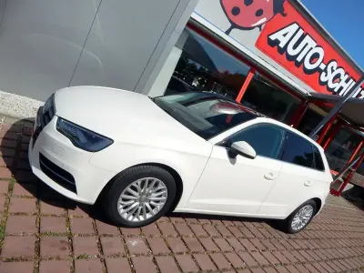 Gebraucht Audi A3 Ambiente 122 PS (89 kW) 2014 Weiß Limousine