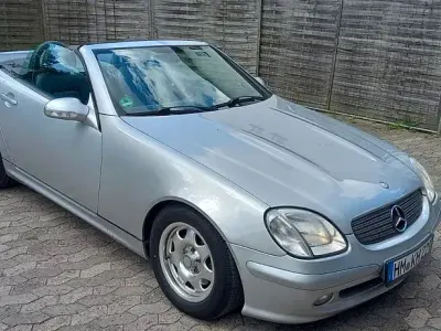 Gebraucht Mercedes SLK200 163 PS (119 kW) 2000 Silber Cabrio