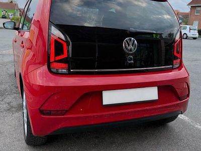 Gebraucht VW up! high up! 60 PS (44 kW) 2019 Rot Kleinwagen