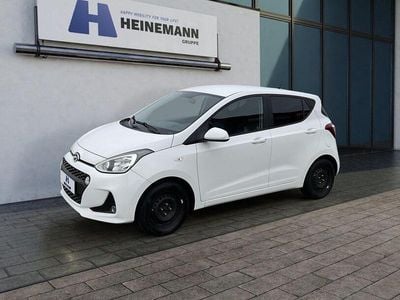 Gebraucht Hyundai i10 Trend 67 PS (49 kW) 2017 Polar white Kleinwagen
